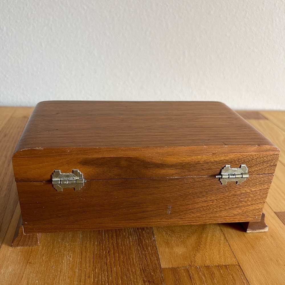 Vintage Wooden Trinket Box - image 3